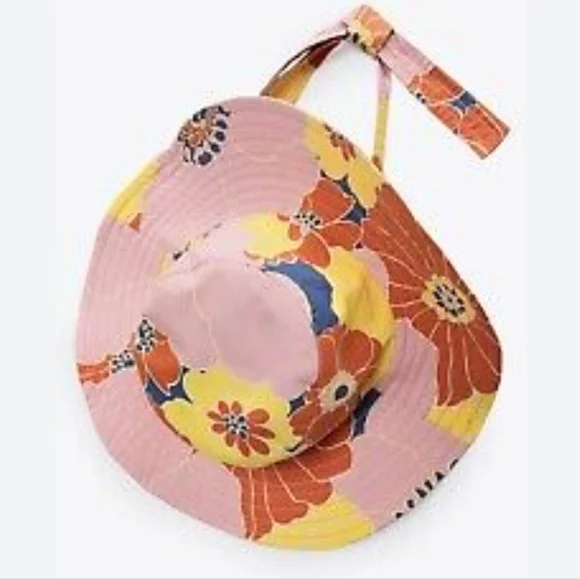 Zara Retro Inspired Floral‎ Wide Brim Sun Hat. - Picture 7 of 7